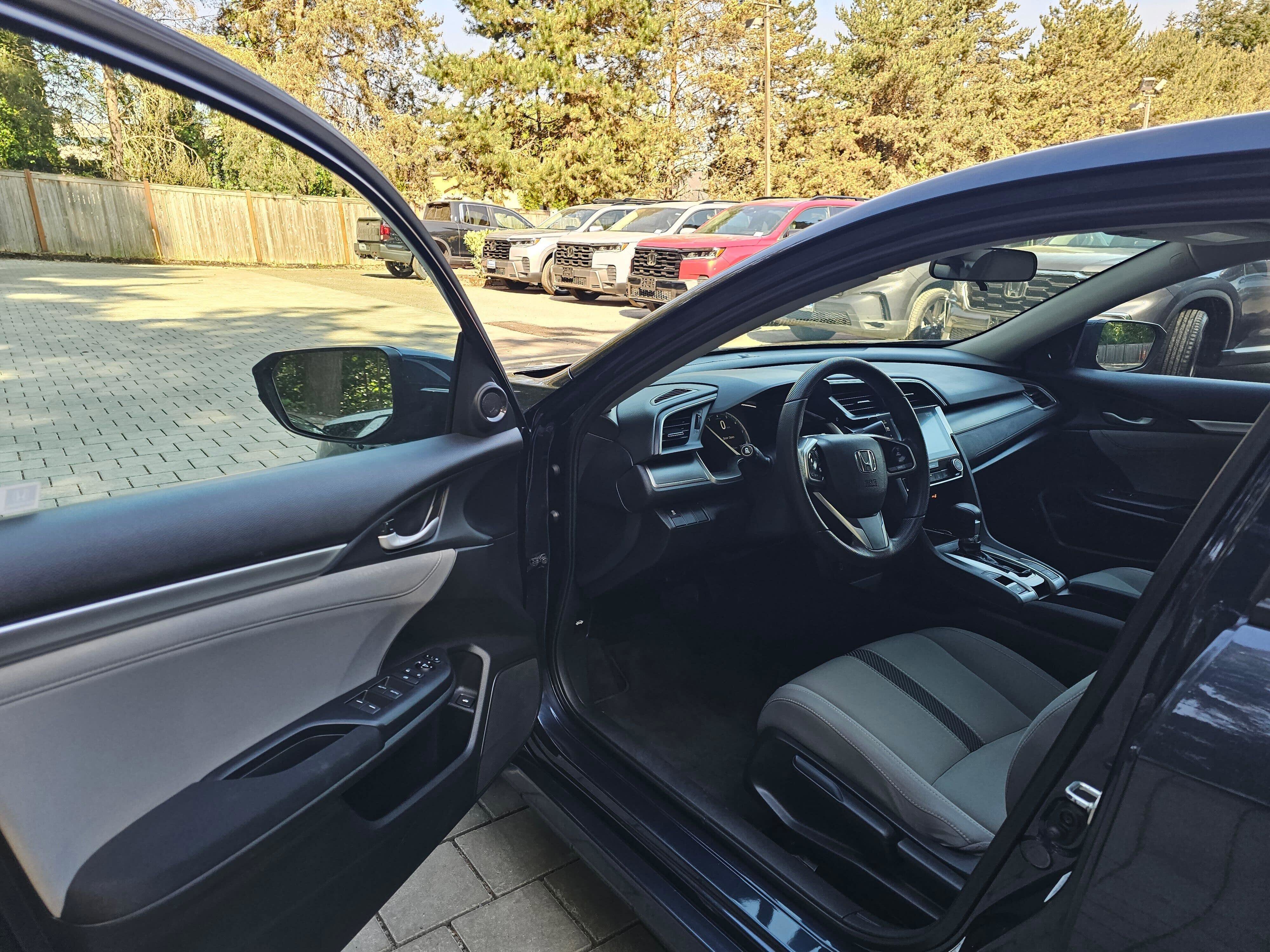 Used 2018 Honda Civic EX image 19