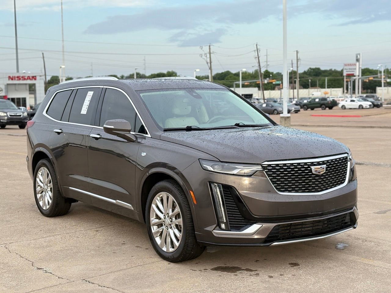 Used 2020 Cadillac XT6 Premium Luxury FWD image 6