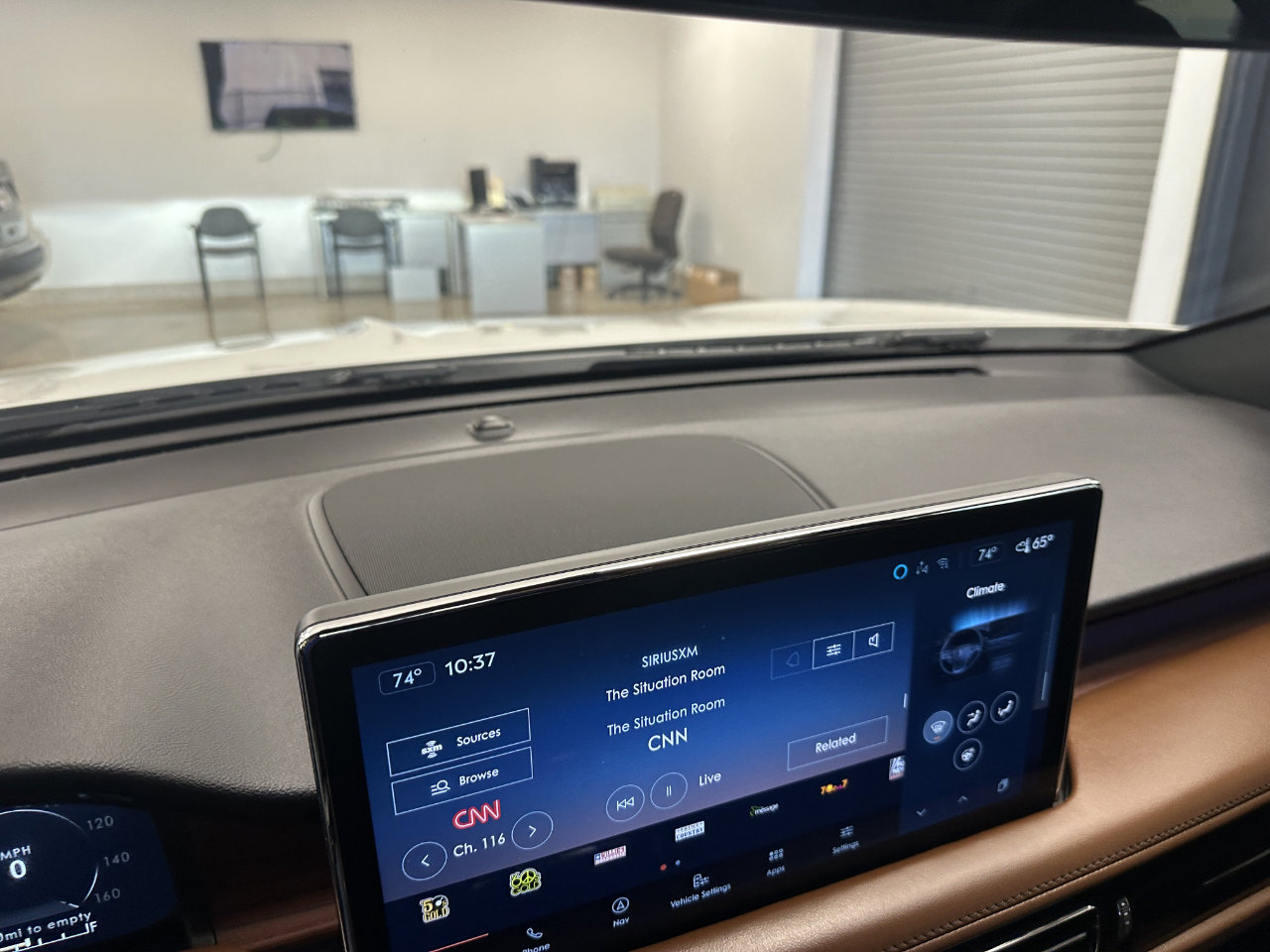 Used 2023 Lincoln Nautilus Reserve w/ Equipment Group 202A image 48