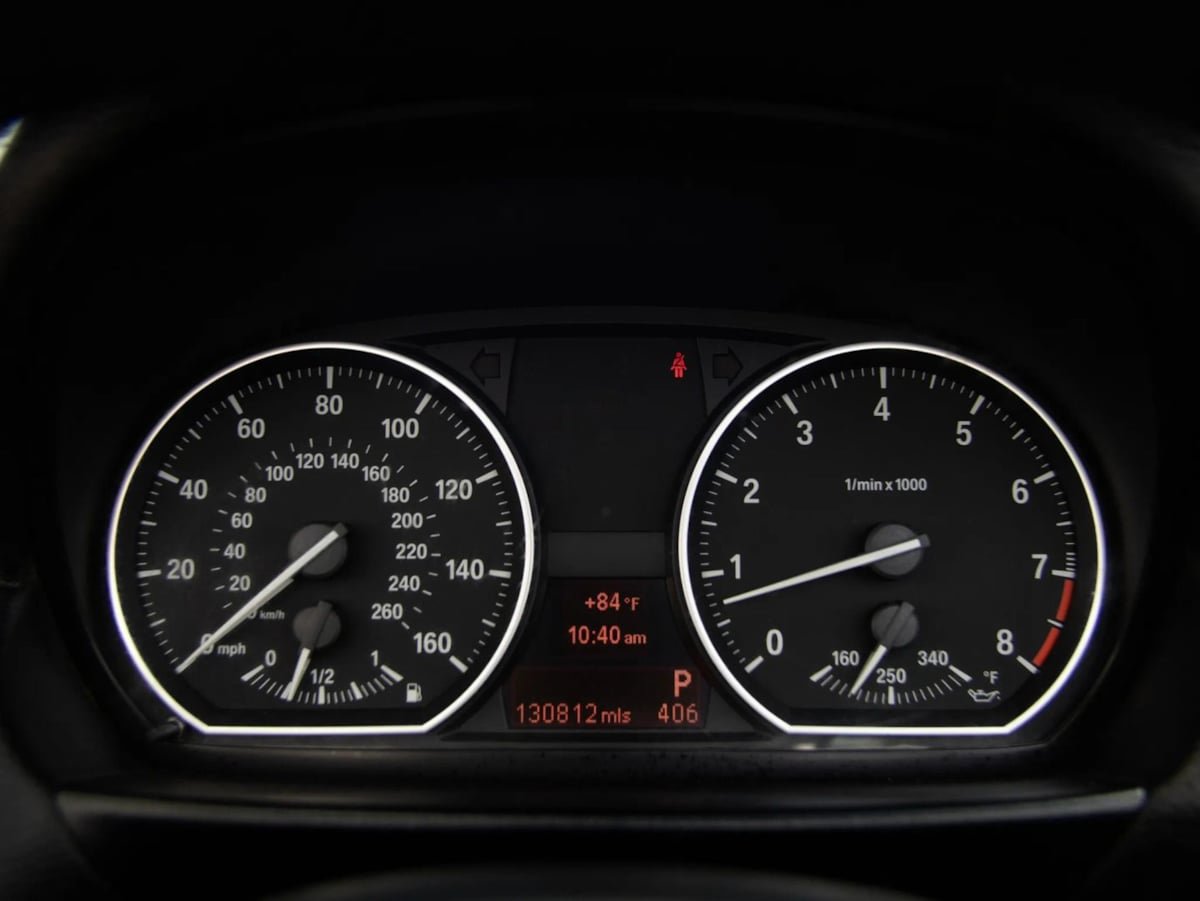 Used 2012 BMW 135i Convertible RWD image 38