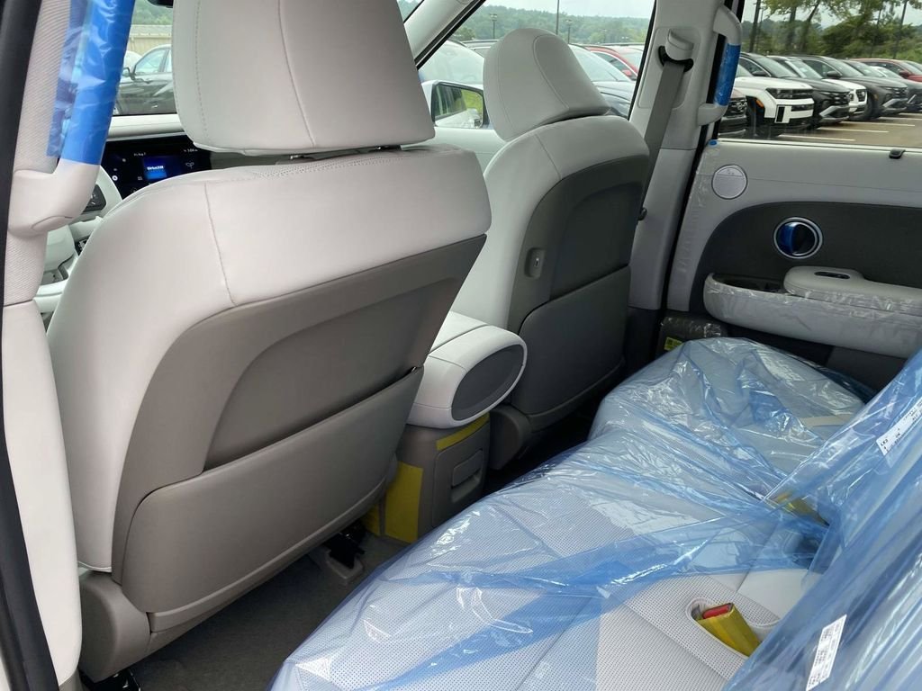 New 2026 Hyundai Palisade SEL Premium FWD image 11