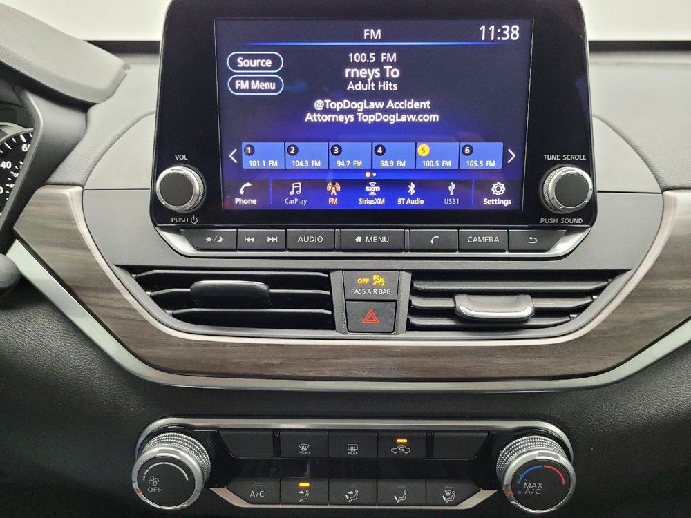 Used 2024 Nissan Altima 2.5 SV image 25