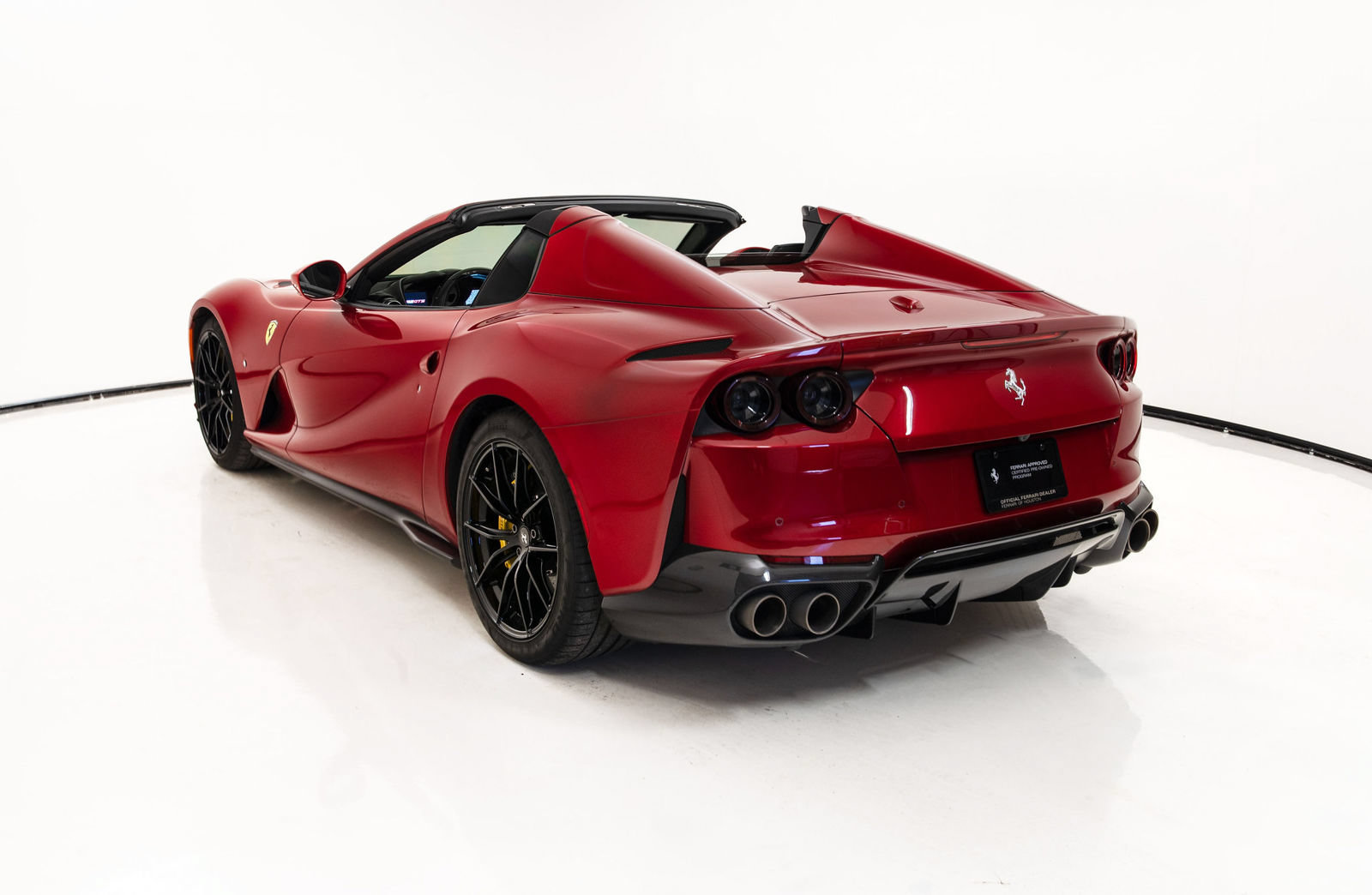 Certified 2022 Ferrari 812 GTS RWD image 2