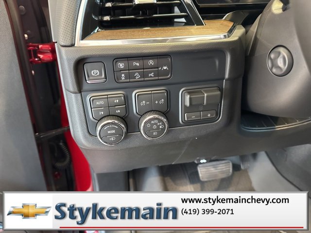 New 2026 Chevrolet Suburban High Country image 36