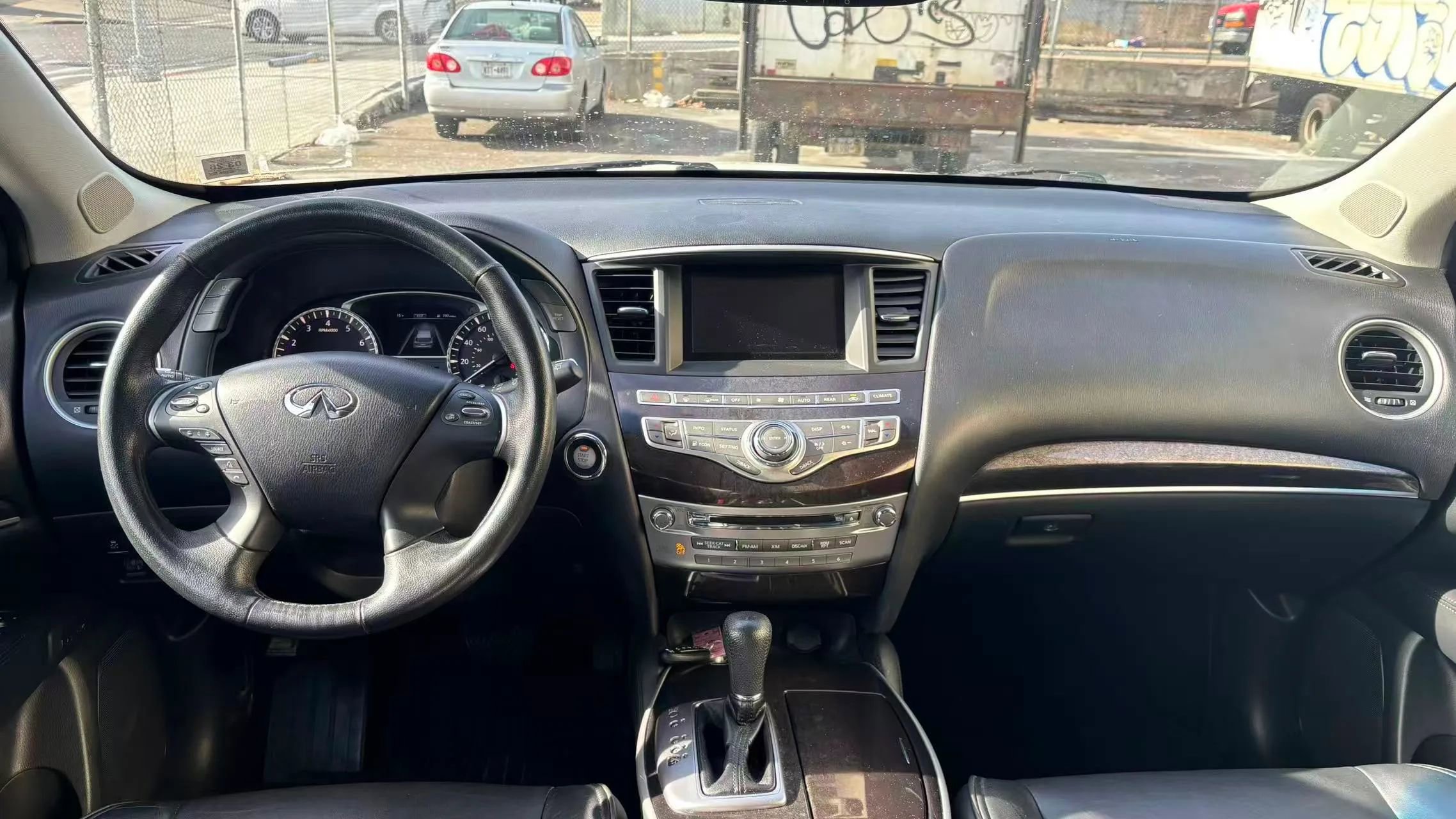 Used 2015 INFINITI QX60 Luxe w/ Premium Package AWD/4WD image 10