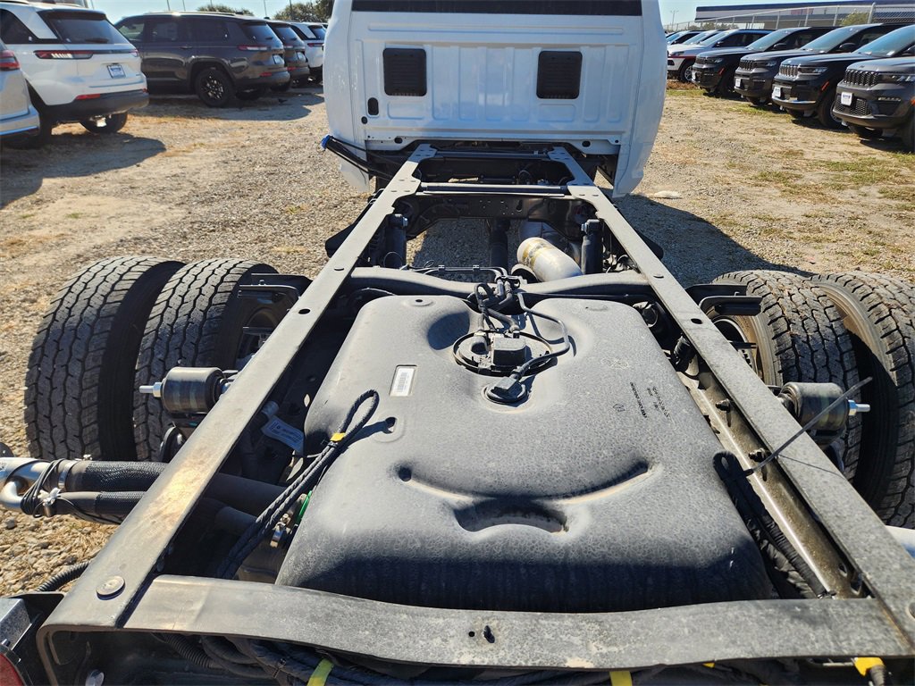 New 2026 RAM 5500 Tradesman image 21