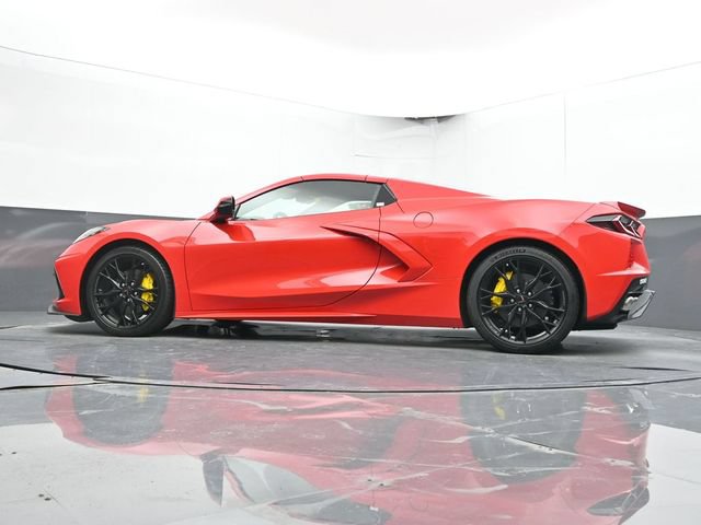 Used 2025 Chevrolet Corvette Stingray Preferred Conv w/ 2LT RWD image 42