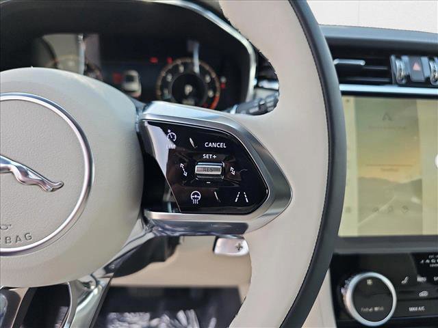 New 2026 Jaguar F-PACE R-Dynamic S image 19