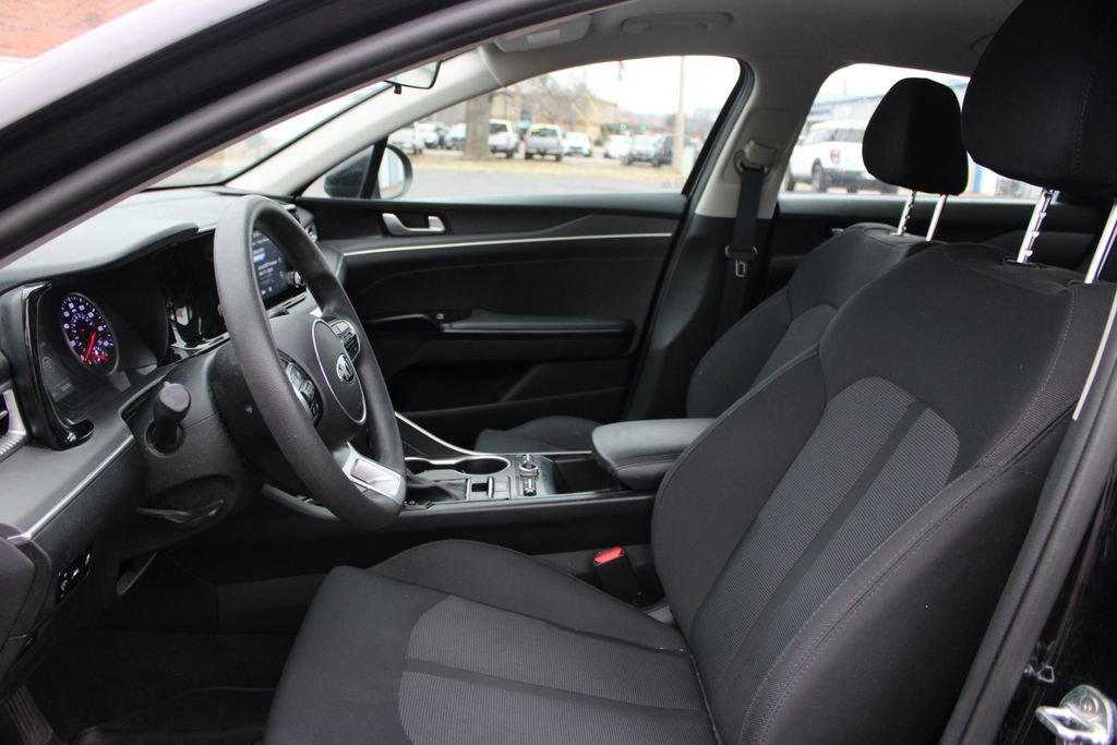 Used 2021 Kia K5 LXS image 13