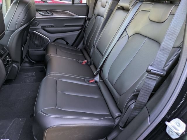 New 2026 Jeep Grand Cherokee Limited AWD/4WD image 29