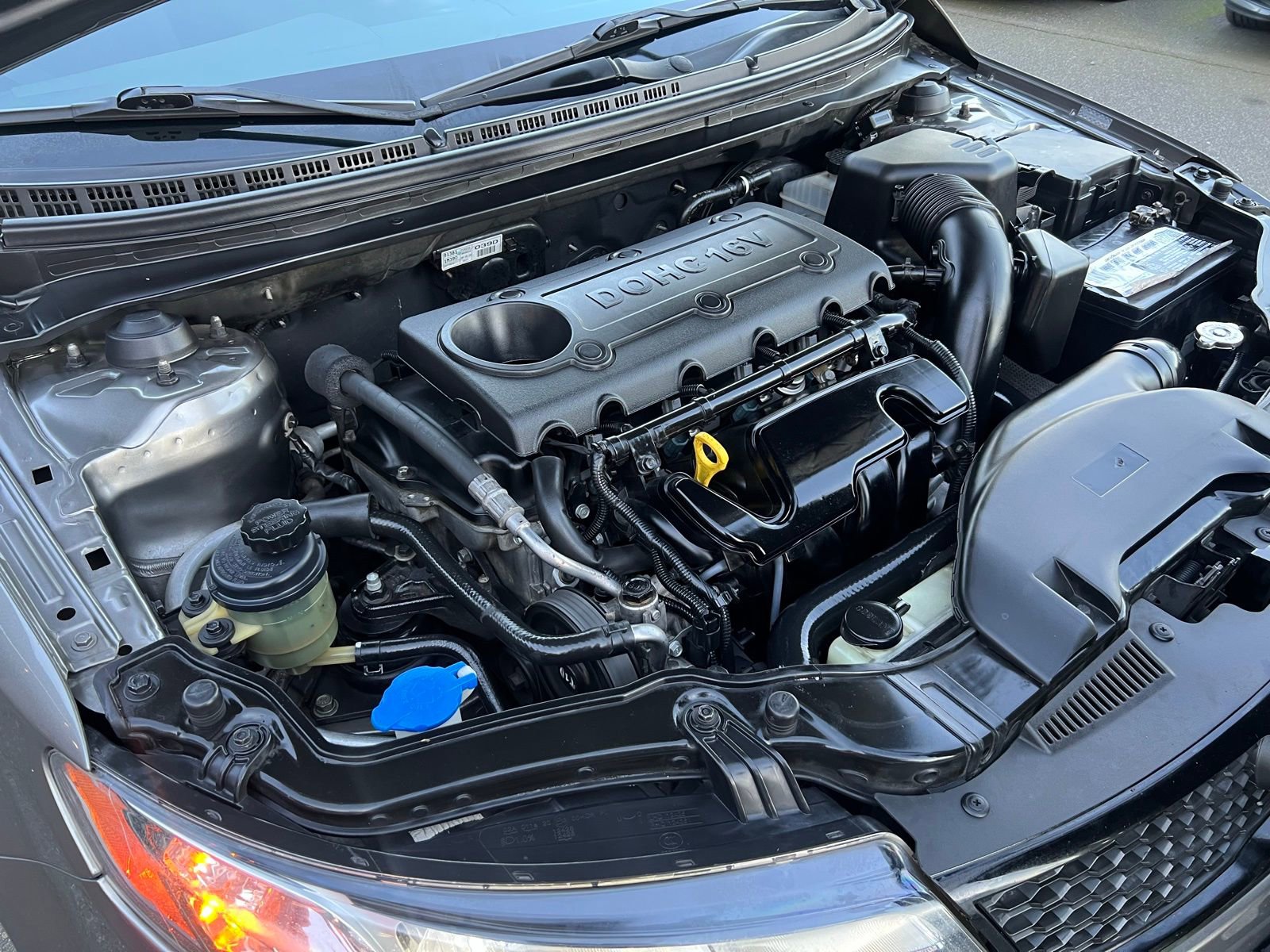 Used 2012 Kia Forte Koup SX image 24