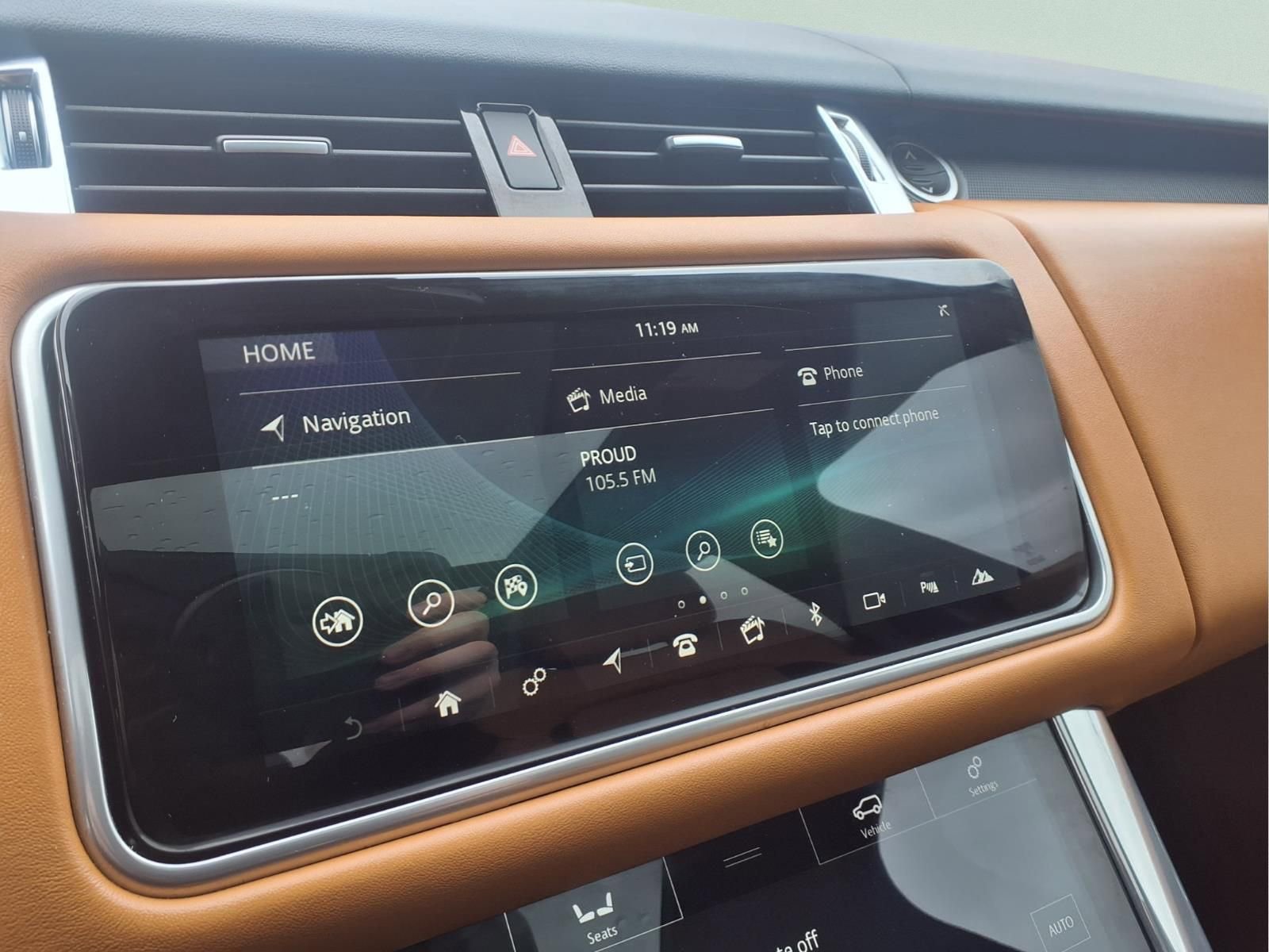 Used 2022 Land Rover Range Rover Sport HSE Dynamic image 6