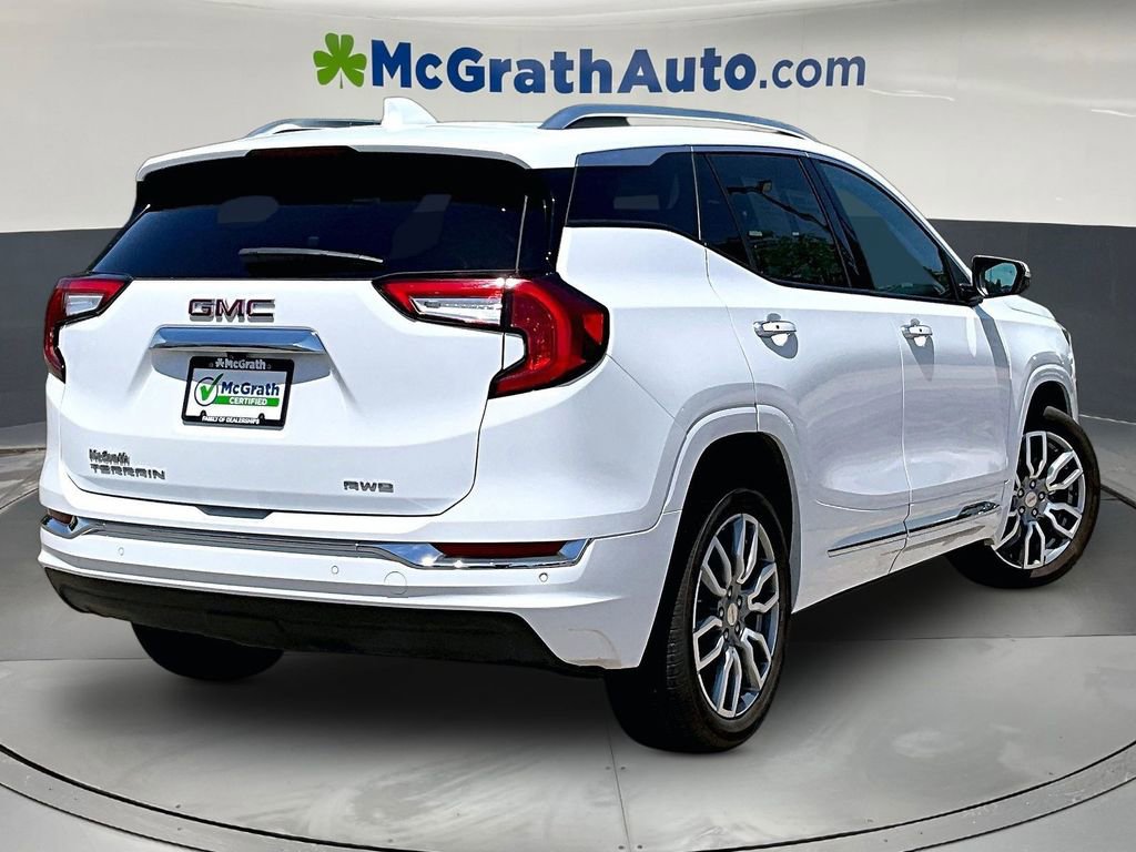 Used 2024 GMC Terrain Denali AWD/4WD image 7