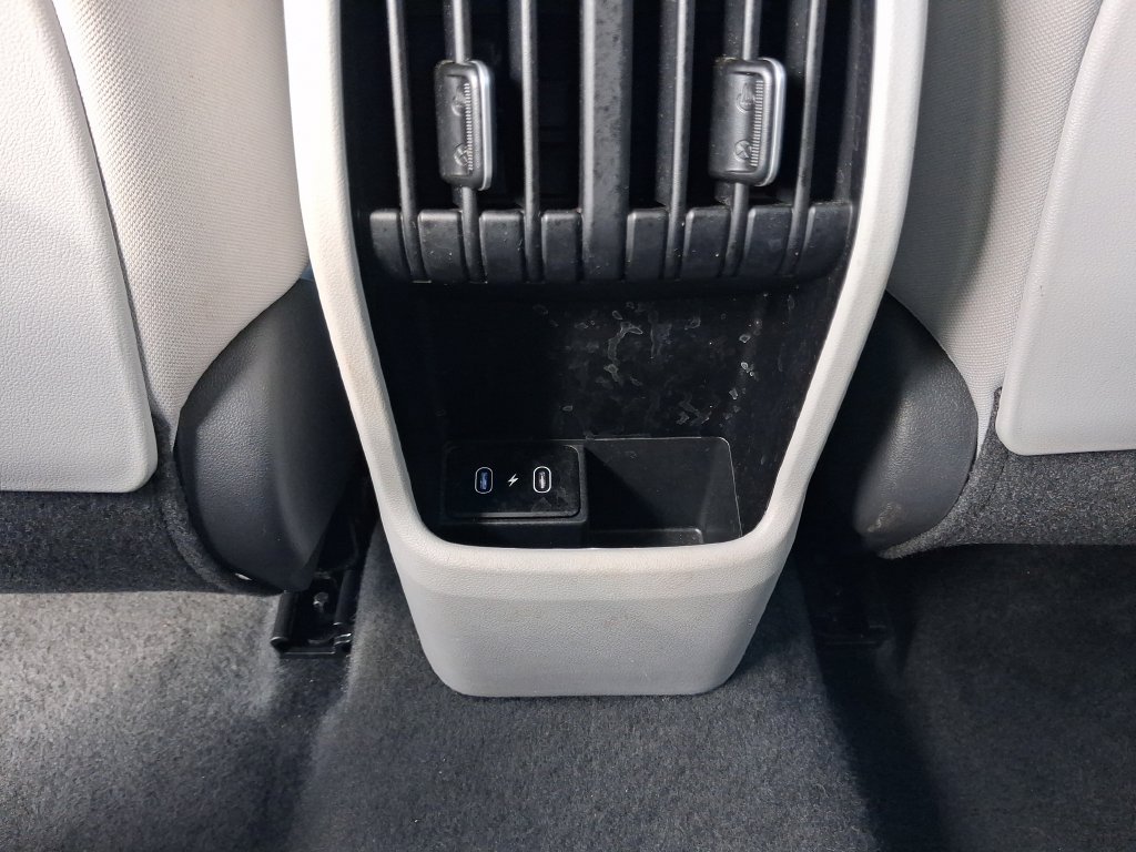 Used 2025 Hyundai Kona SEL AWD/4WD image 14