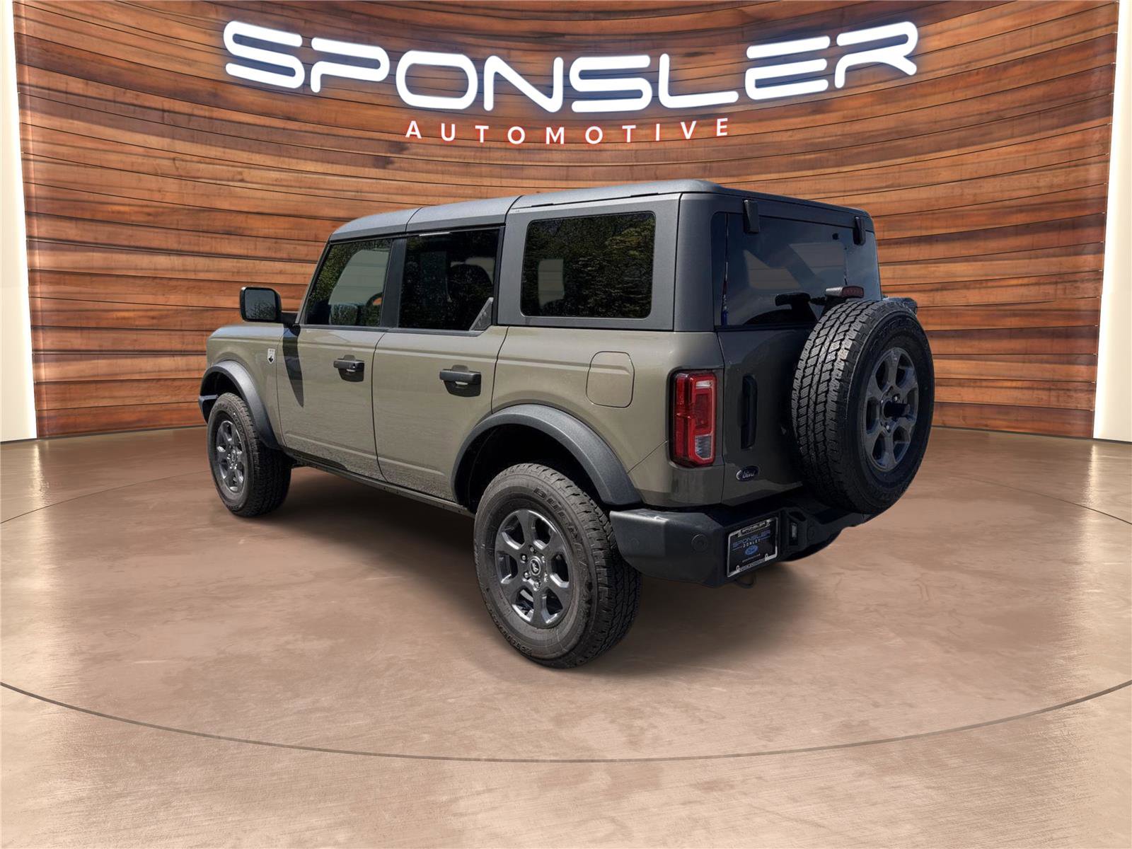 Used 2025 Ford Bronco Big Bend AWD/4WD image 3