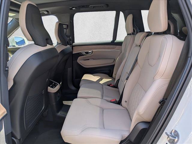 New 2026 Volvo XC90 T8 Plus w/ Protection Package AWD/4WD image 17