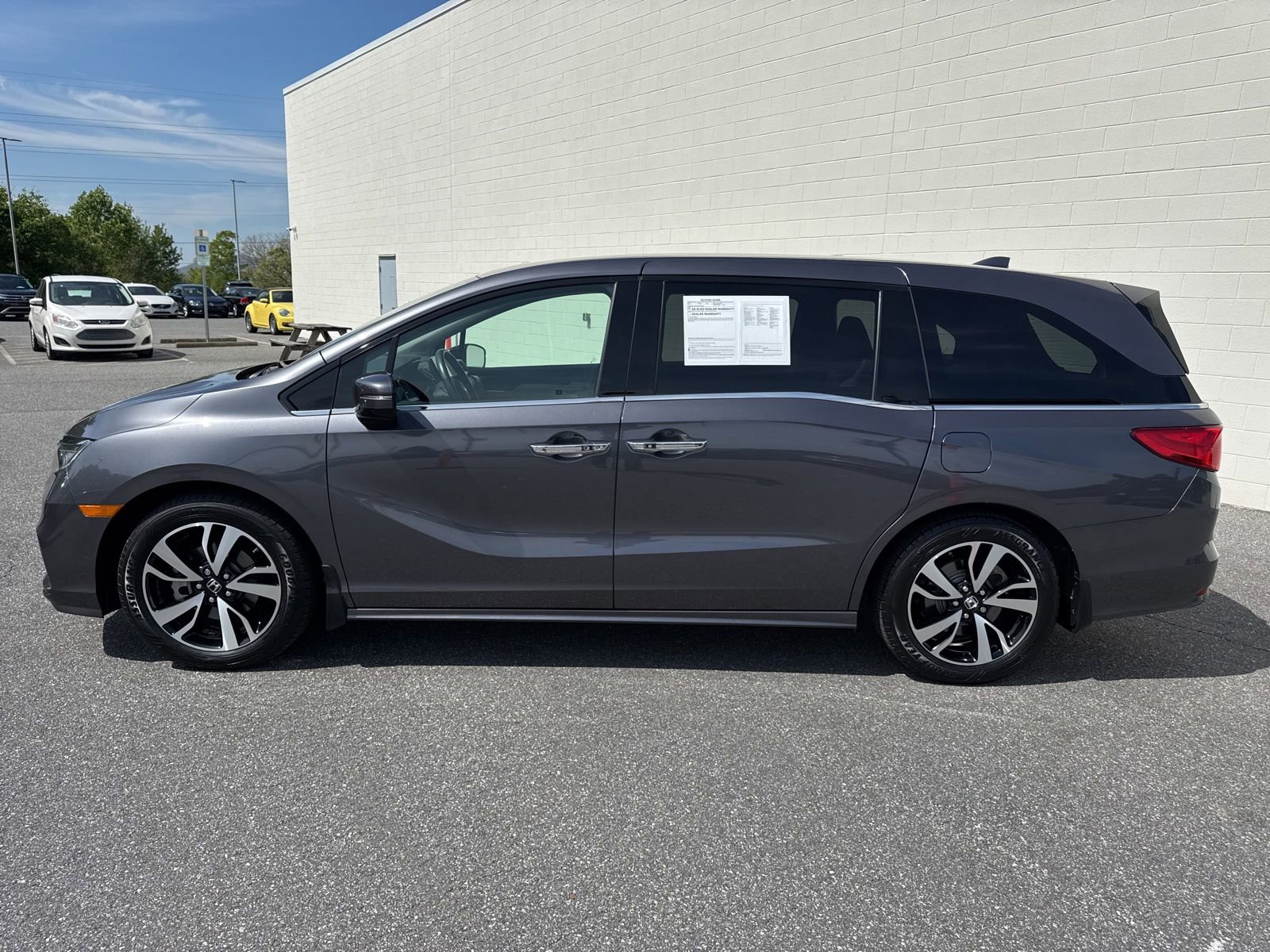 Used 2020 Honda Odyssey Elite image 4