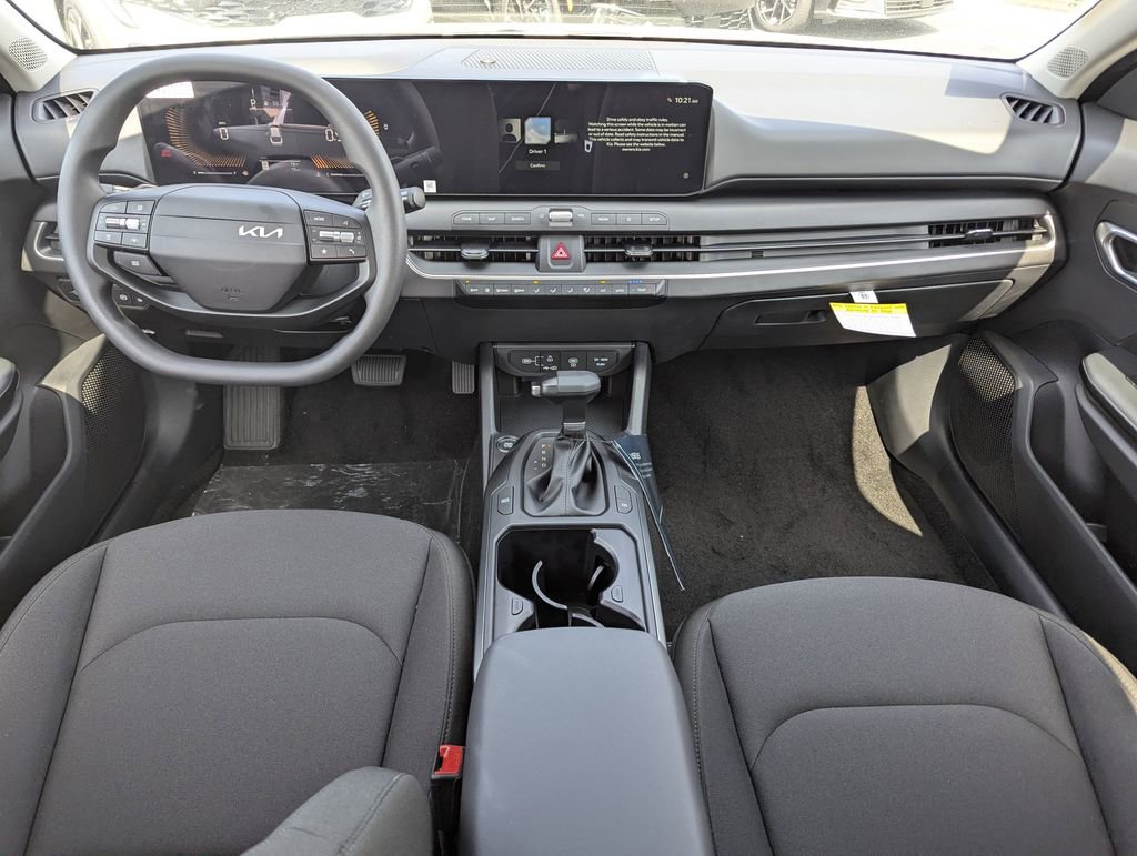 New 2026 Kia K4 LXS image 13