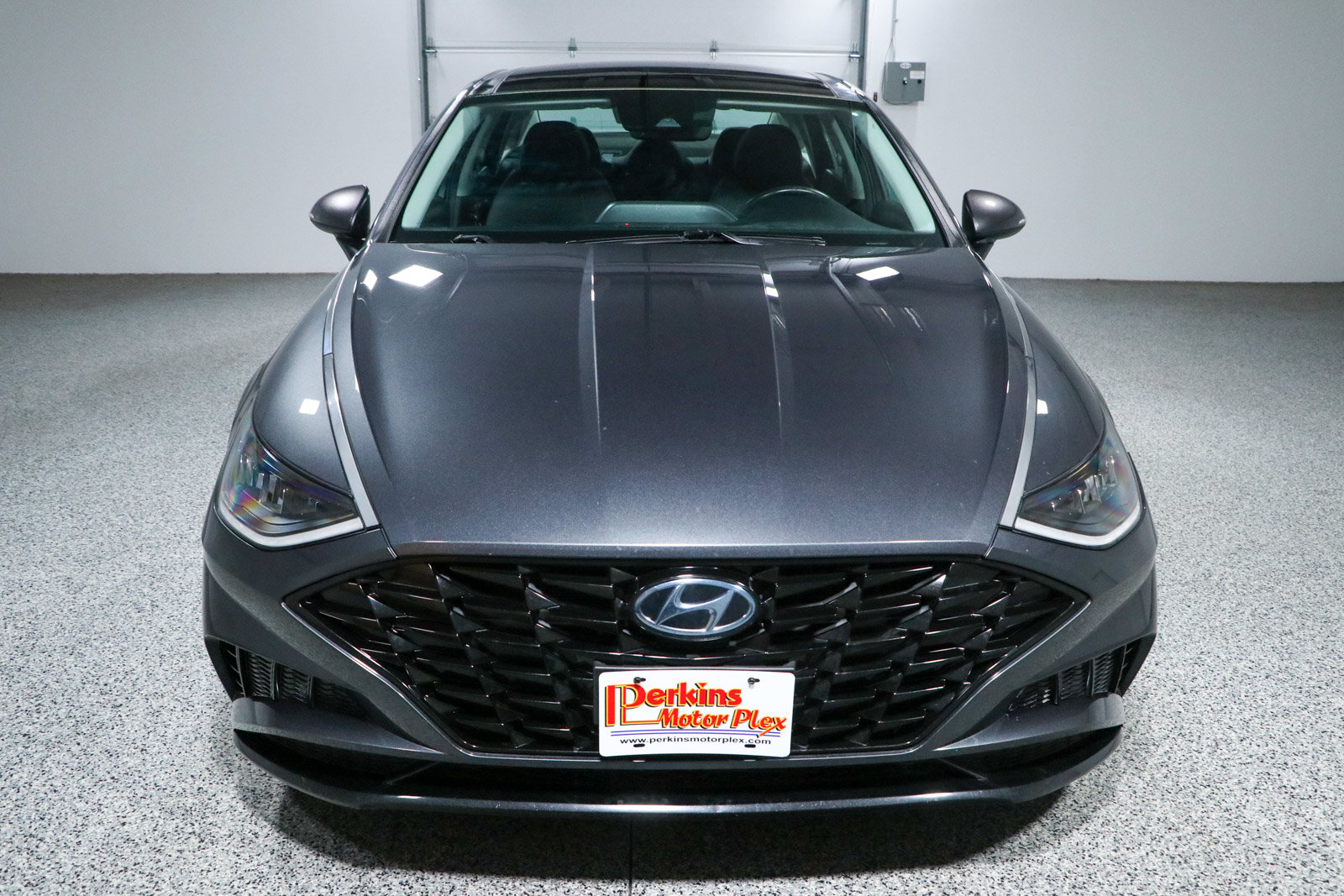 Used 2020 Hyundai Sonata SEL w/ Convenience + Sunroof Package FWD image 4