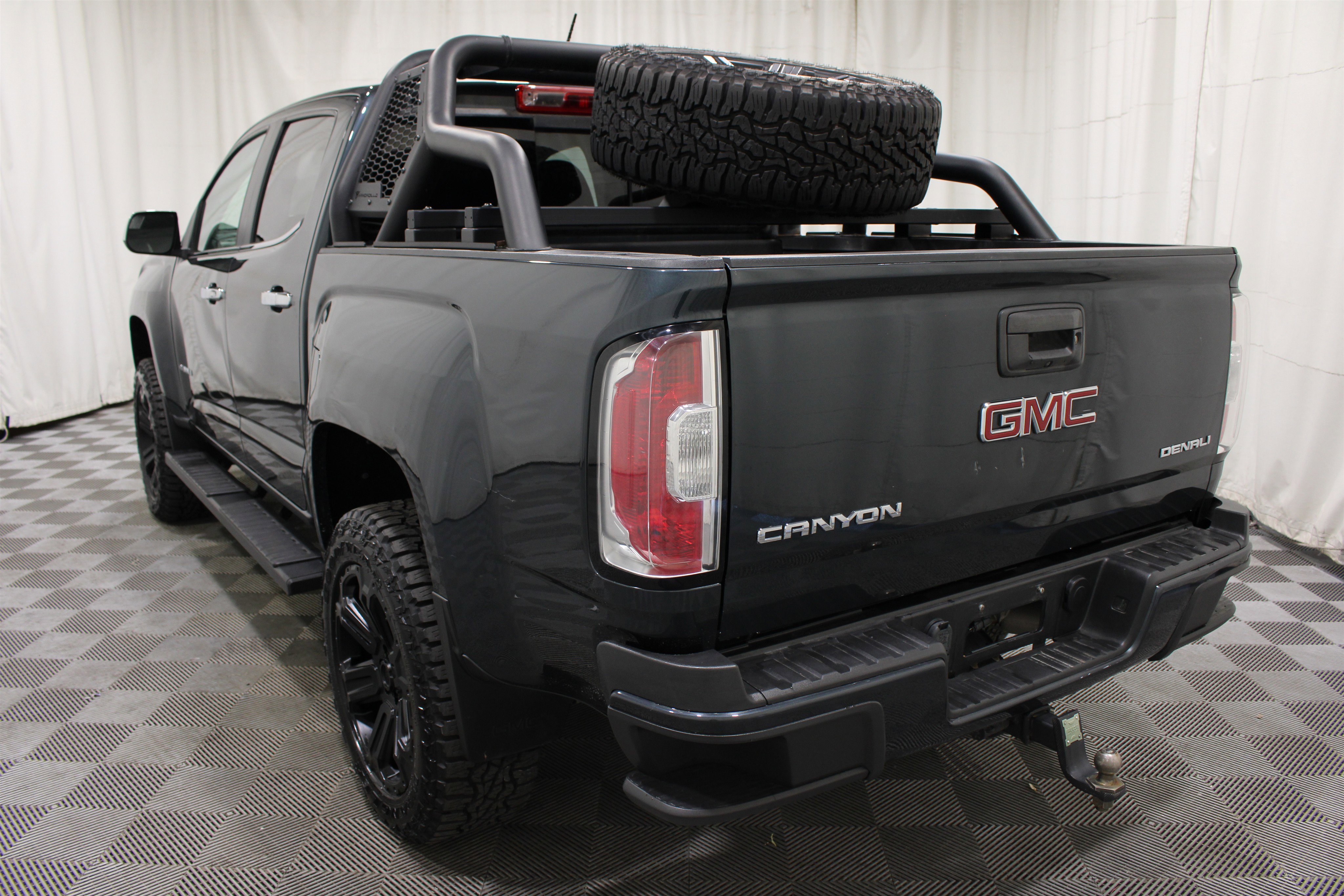 Used 2017 GMC Canyon Denali AWD/4WD image 35