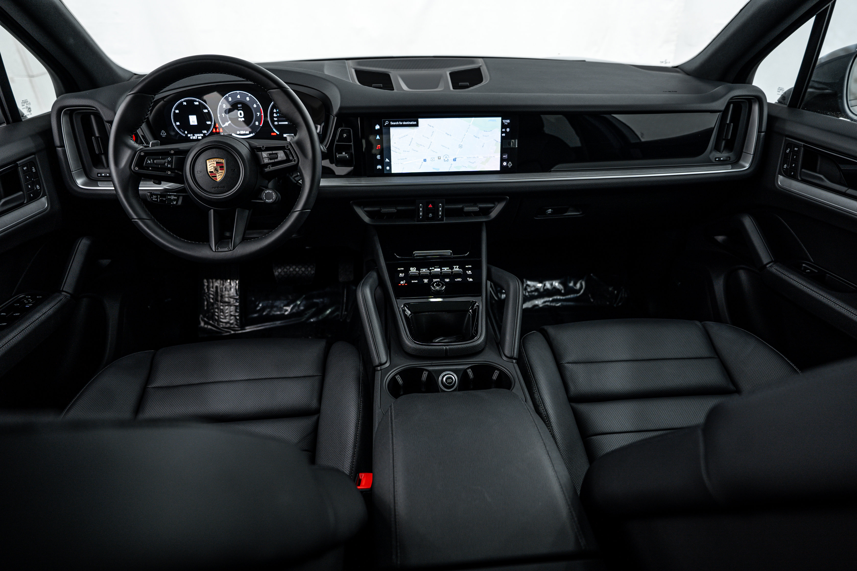 Certified 2025 Porsche Cayenne image 12