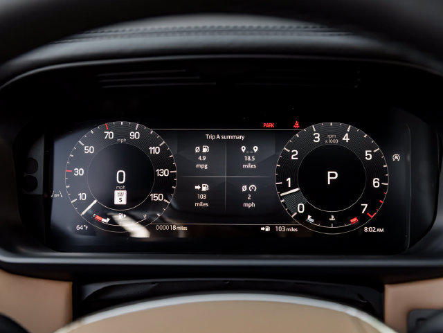 New 2026 Land Rover Discovery Limited Edition AWD/4WD image 17