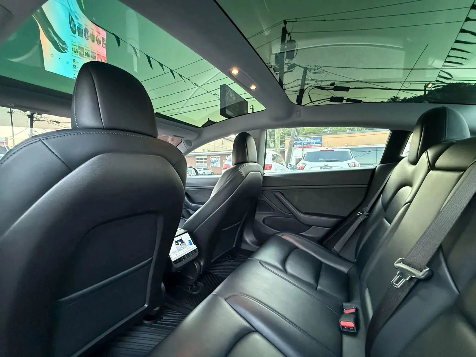 Used 2020 Tesla Model 3 Long Range image 51