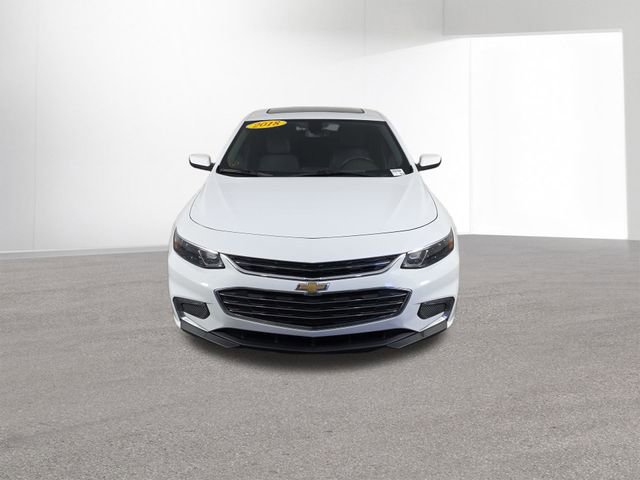 Used 2018 Chevrolet Malibu LT w/ Leather Package image 16