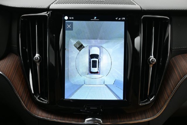 Used 2023 Volvo XC60 B5 Ultimate AWD/4WD image 22