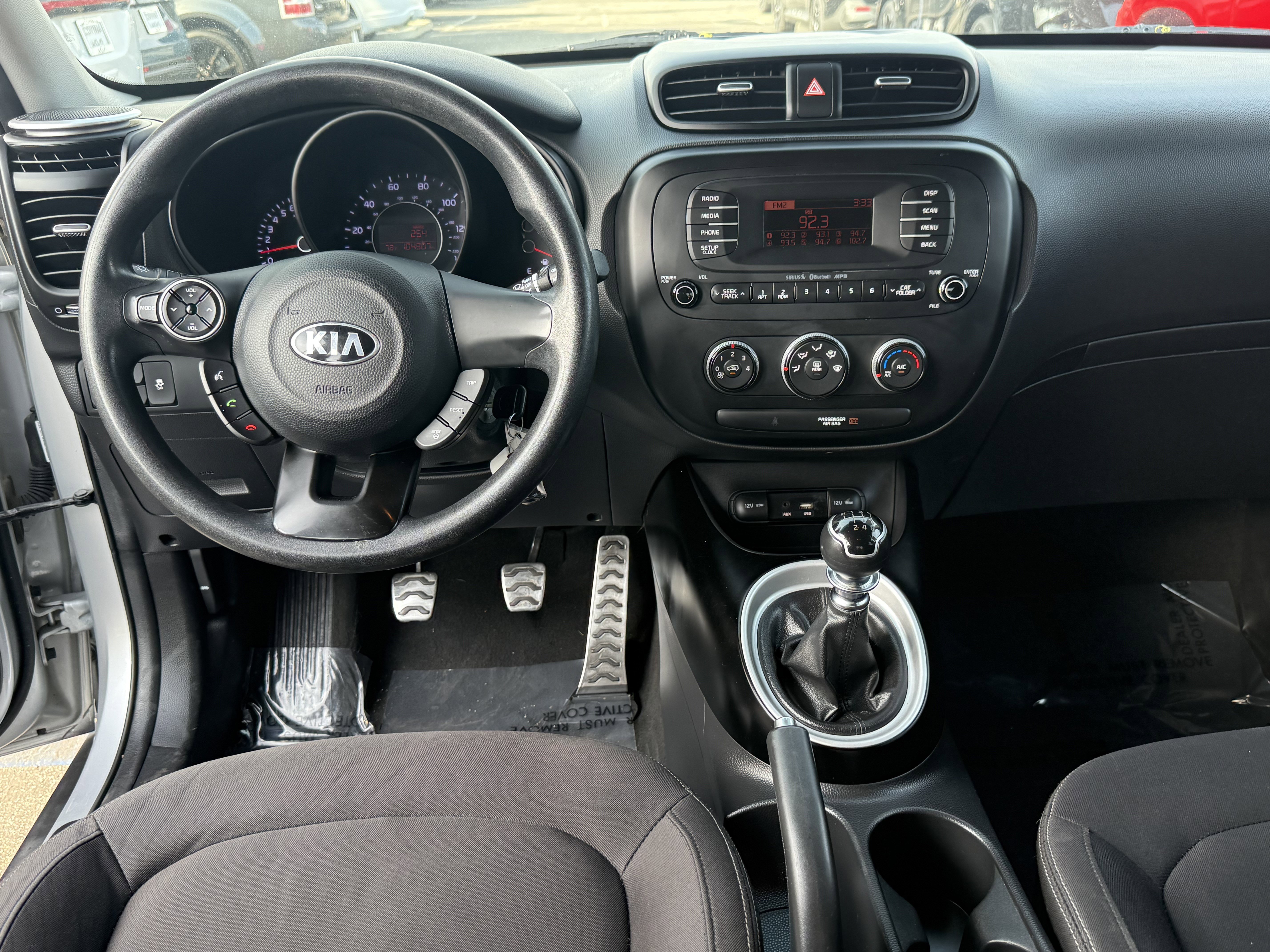 Used 2016 Kia Soul Base image 25