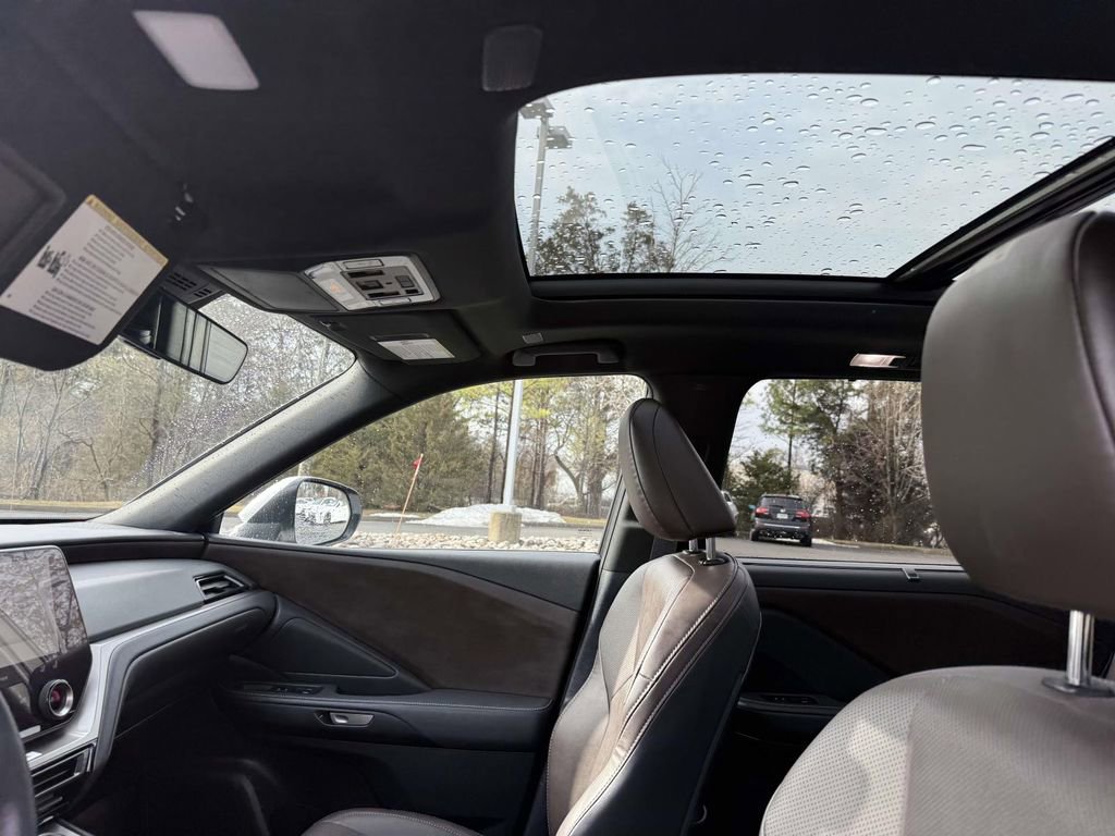 Used 2024 Lexus TX 350 AWD w/ Captains Chair Package image 21