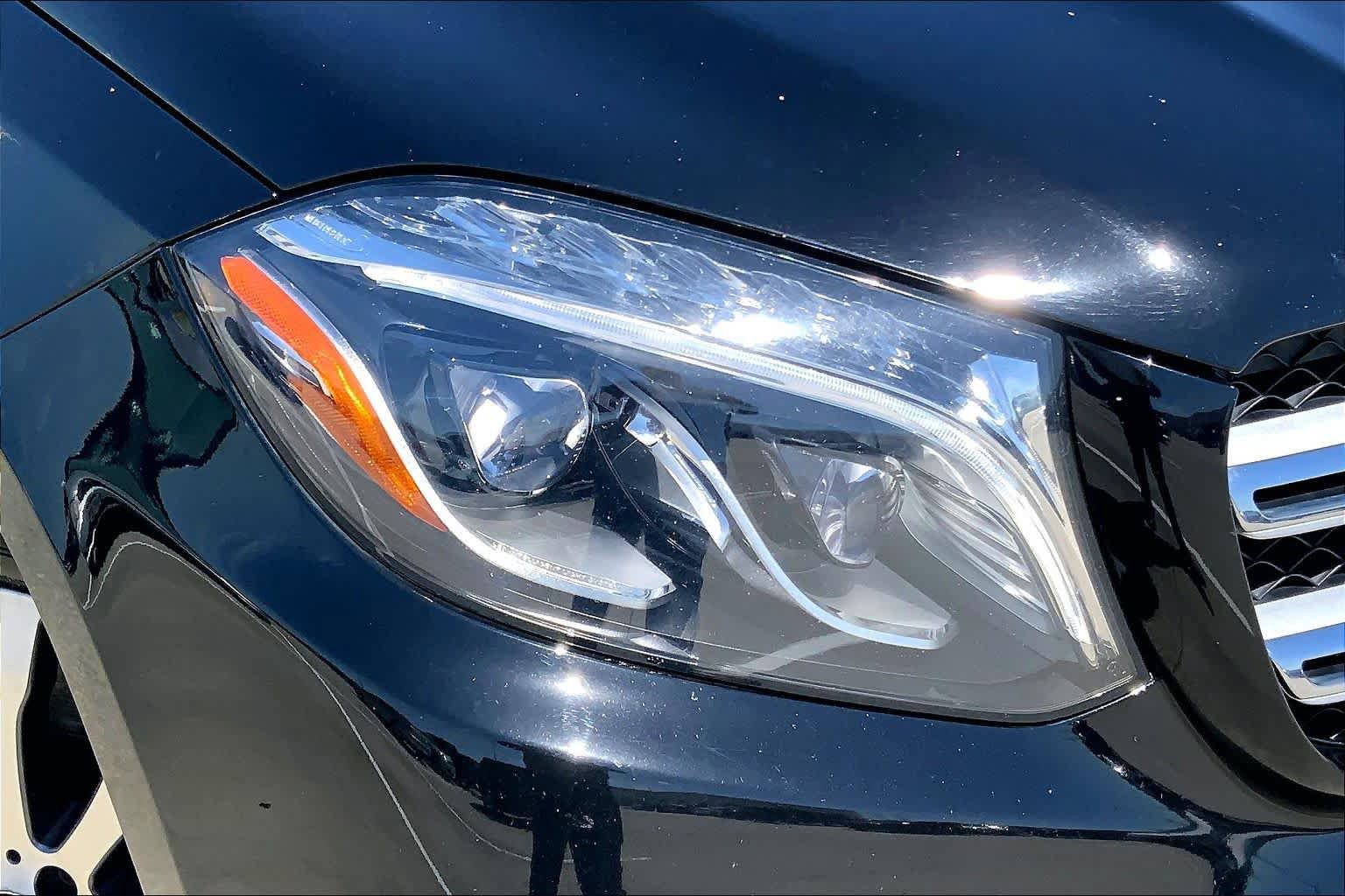 Used 2019 Mercedes-Benz GLS 450 4MATIC image 27
