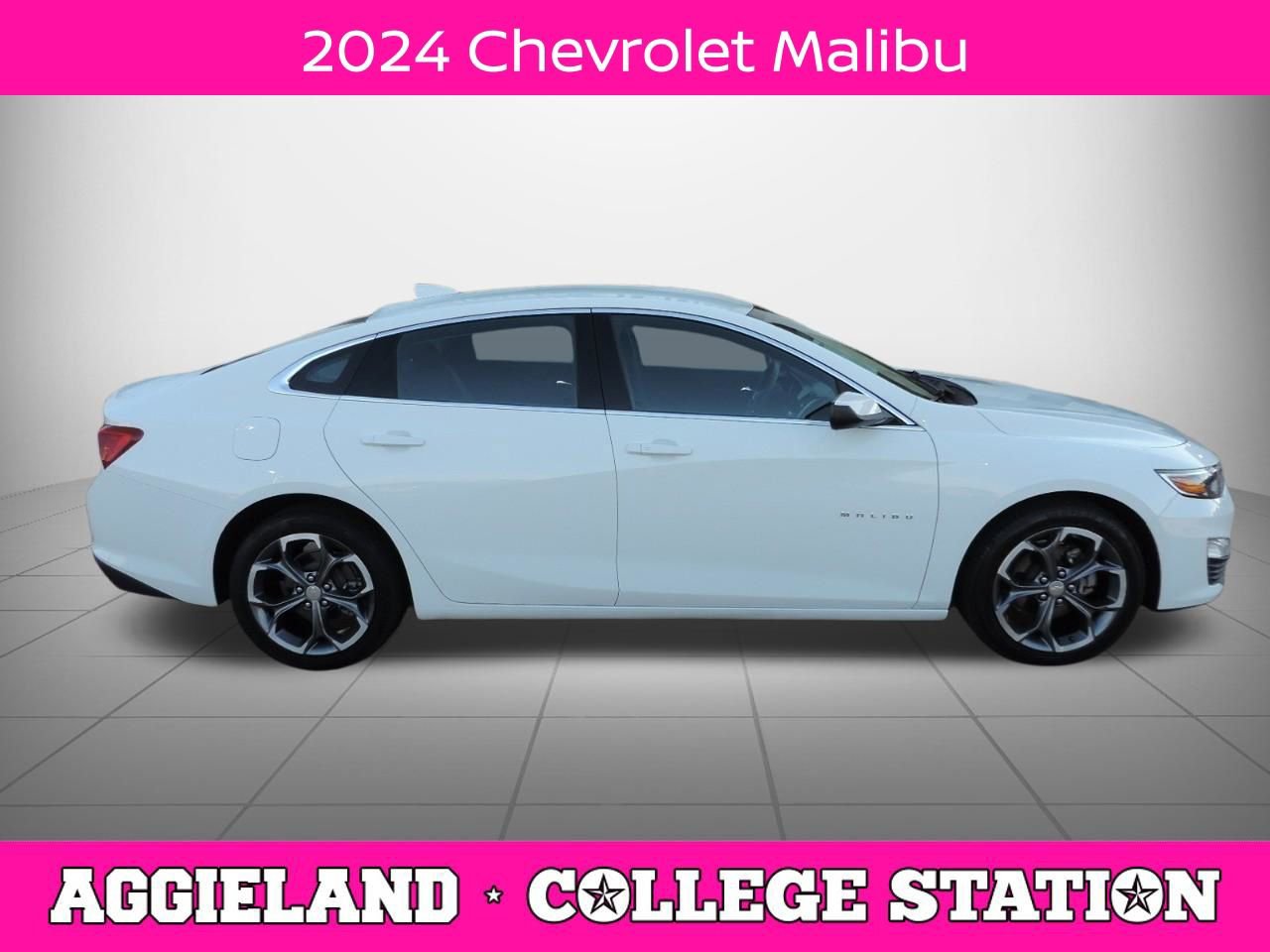 Used 2024 Chevrolet Malibu LT FWD image 2