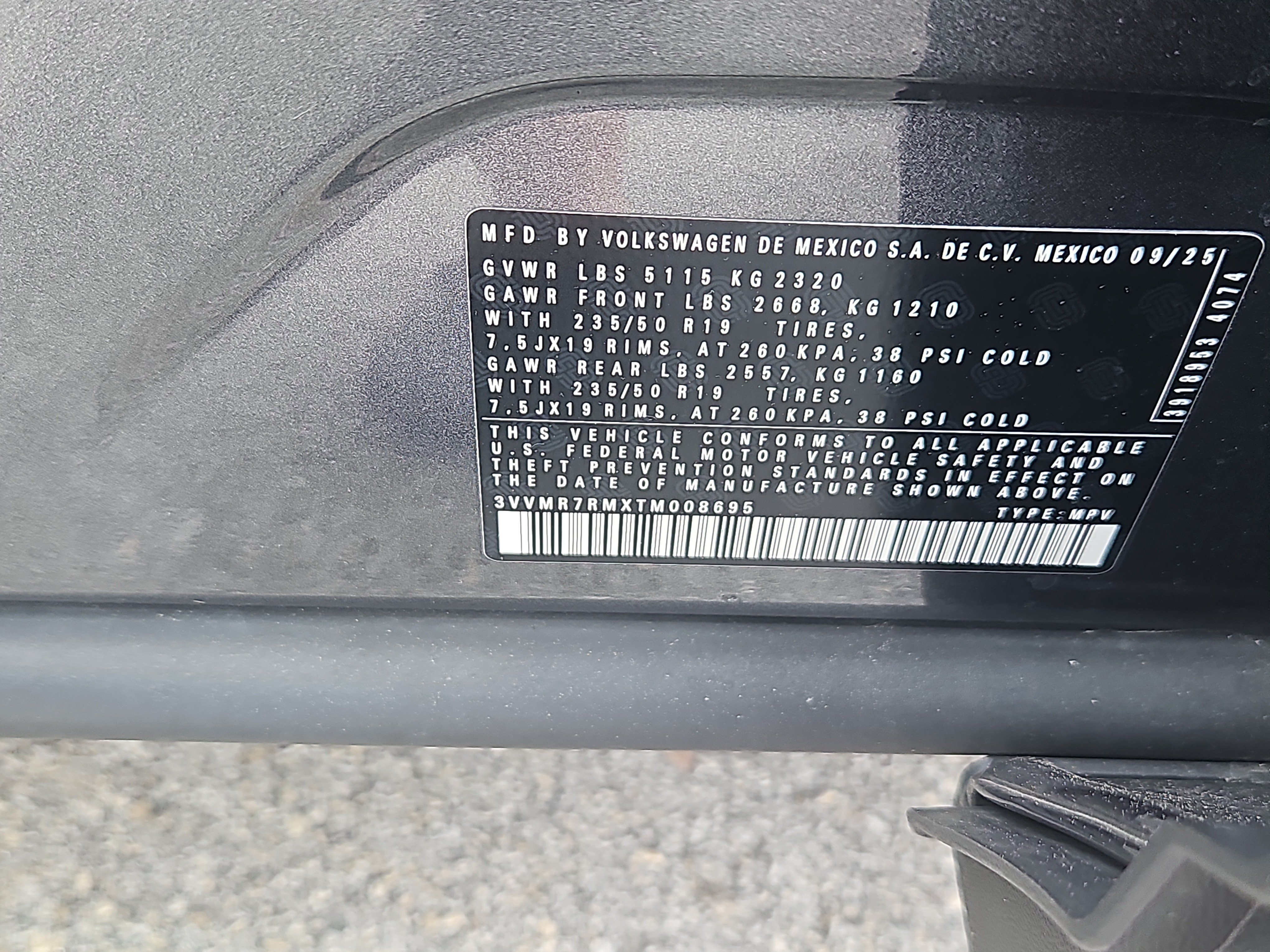 Used 2026 Volkswagen Tiguan SE AWD/4WD image 7