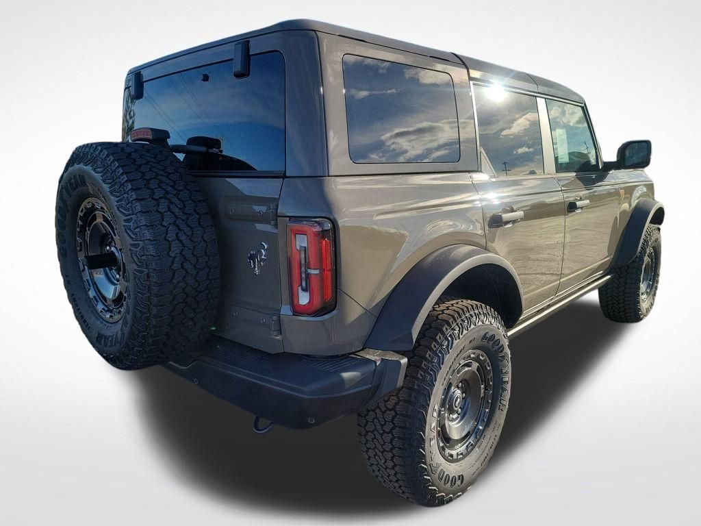 New 2025 Ford Bronco Badlands image 5