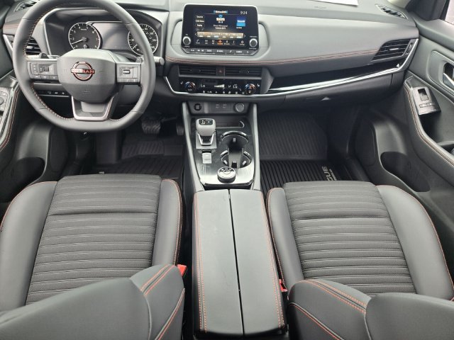 New 2026 Nissan Rogue SV AWD/4WD image 10
