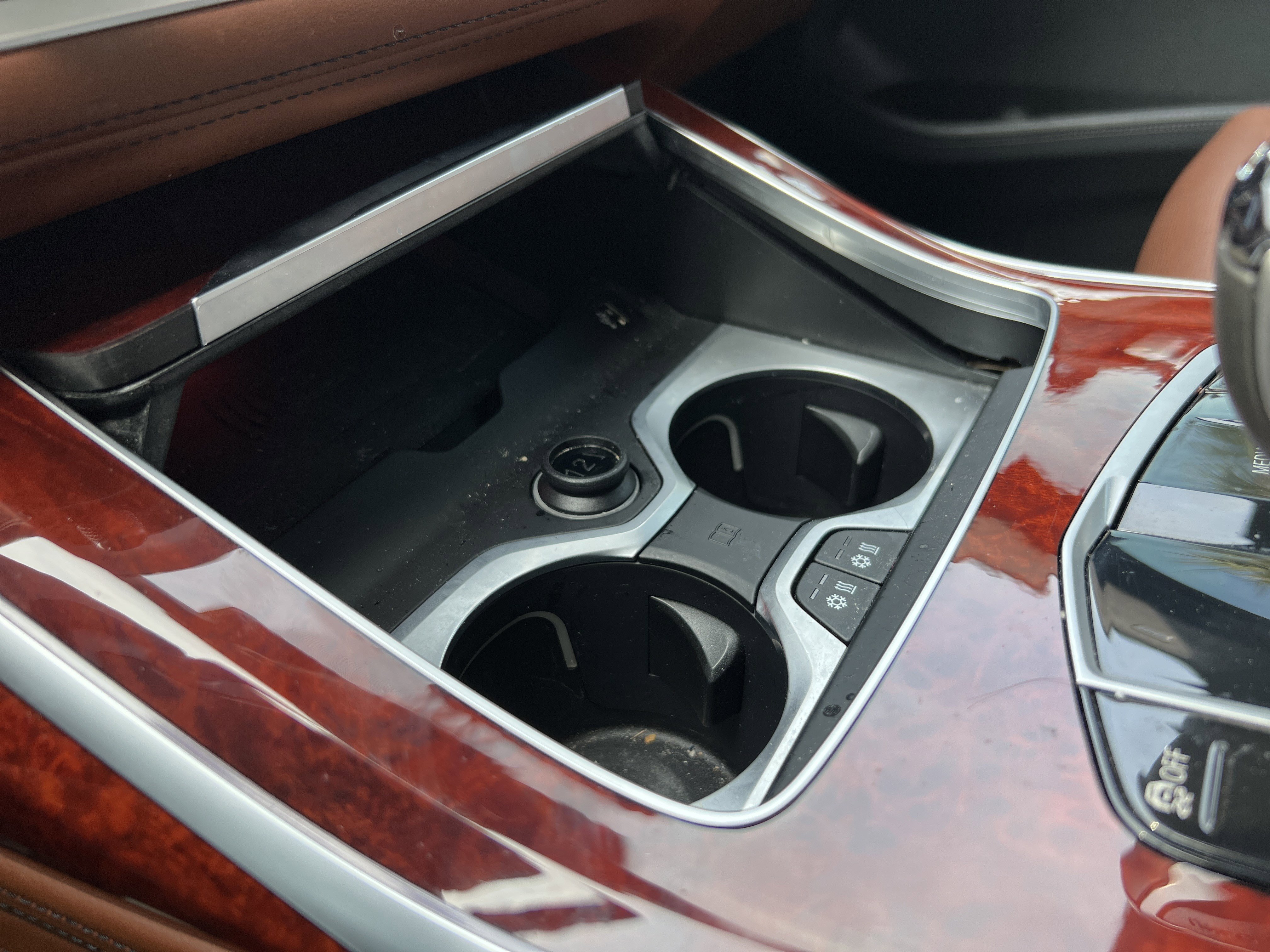 Used 2024 BMW ALPINA XB7 image 41