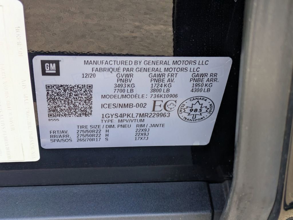 Used 2021 Cadillac Escalade ESV Sport w/ Driver Assist Tech Package image 24