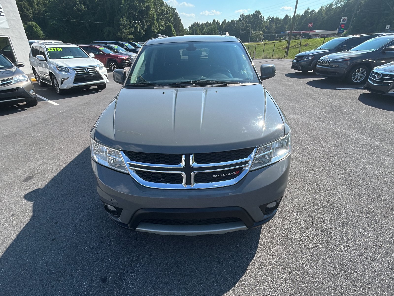Used 2019 Dodge Journey SE w/ Premium Group FWD image 8