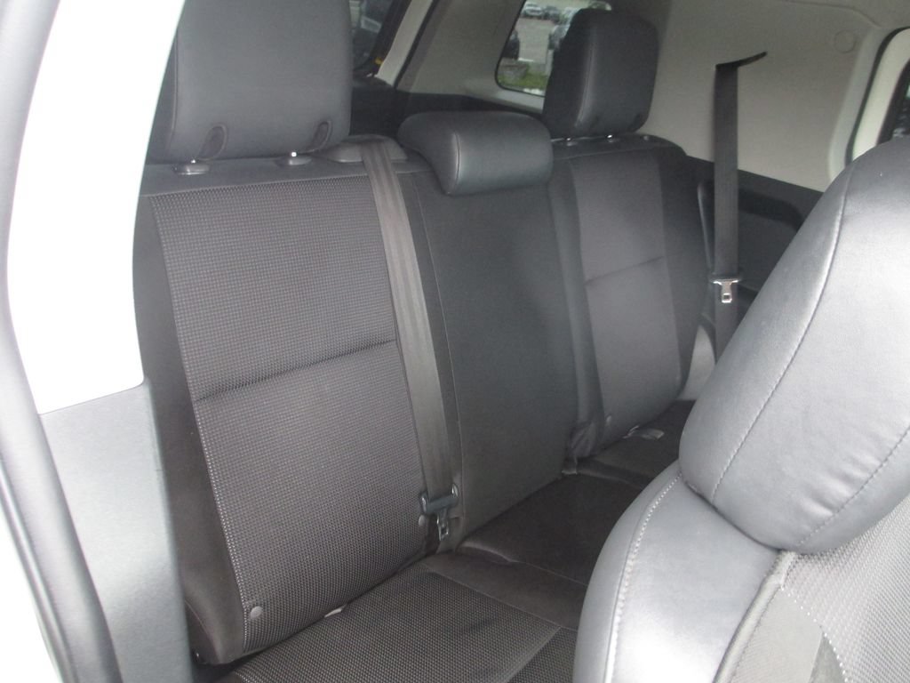 Used 2011 Toyota FJ Cruiser 4WD w/ Convenience Pkg image 20
