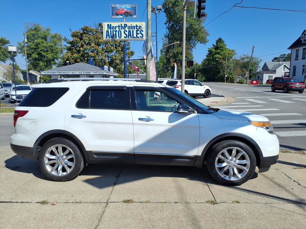 Used 2014 Ford Explorer XLT w/ Equipment Group 202A image 1