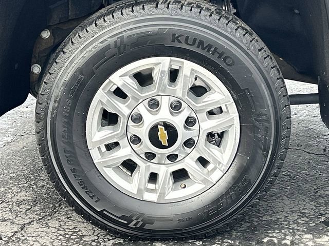 Used 2025 Chevrolet Silverado 2500 LT w/ Convenience Package image 10