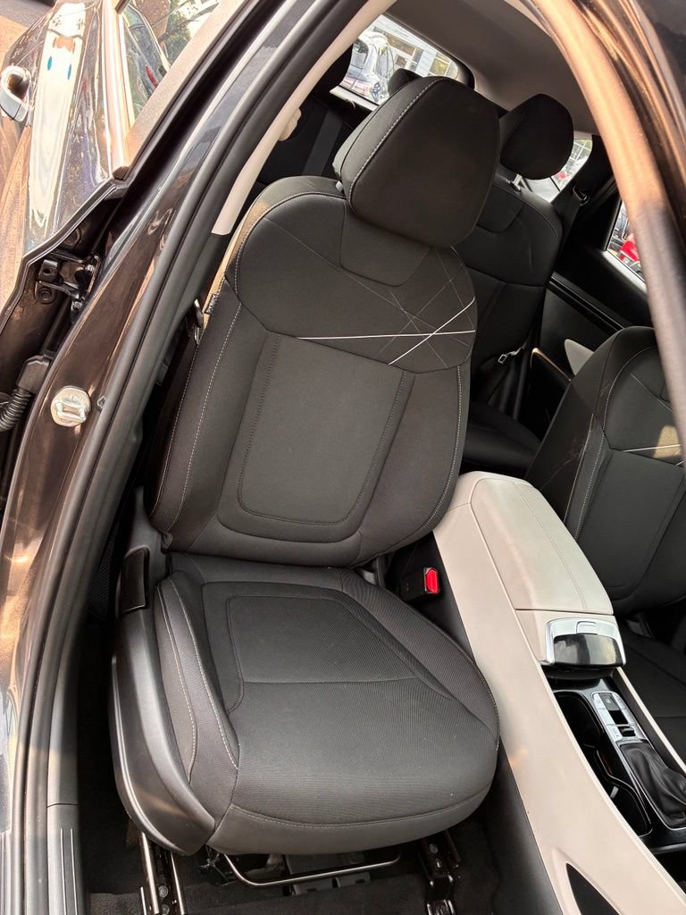 Used 2023 Hyundai Tucson SE AWD/4WD image 19