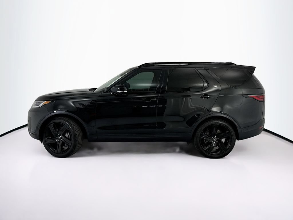 Certified 2025 Land Rover Discovery S AWD/4WD image 8