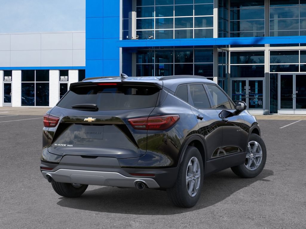 New 2026 Chevrolet Blazer LT w/ Convenience Package AWD/4WD image 4