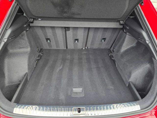 Used 2024 Audi Q3 2.0T Premium Plus w/ Premium Plus Package image 16