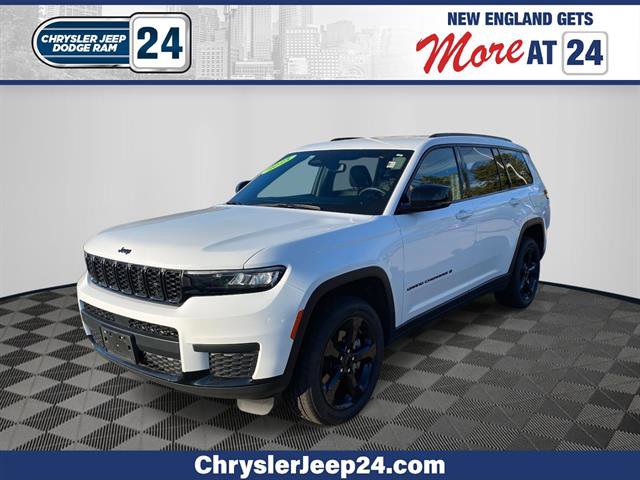 Used 2023 Jeep Grand Cherokee L Laredo image 1