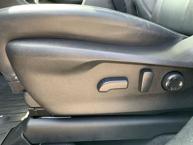 Certified 2023 Subaru Ascent Limited w/ Technology Package AWD/4WD image 38
