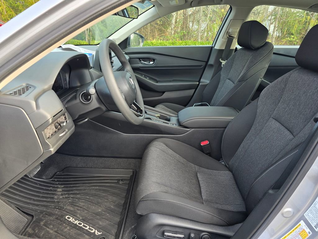 Certified 2025 Honda Accord SE image 11