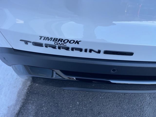 New 2026 GMC Terrain Elevation w/ Elevation Premium Package image 17